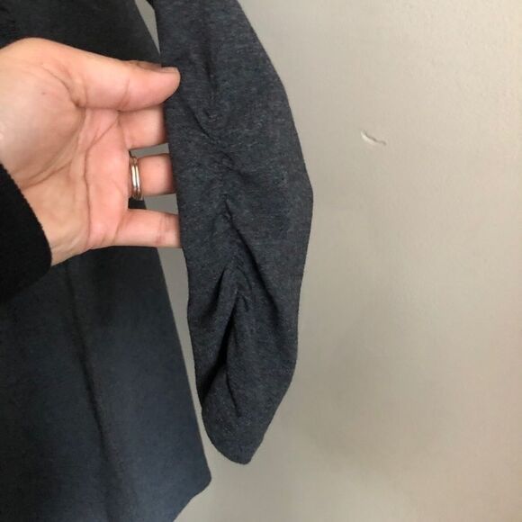 Athleta Heather Gray v-neck midi dress XS - Picture 3 of 6